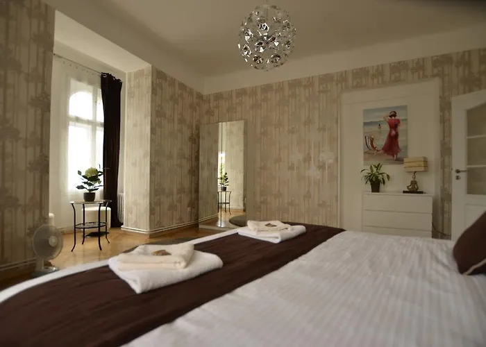 Beautiful In Apartment Prag
