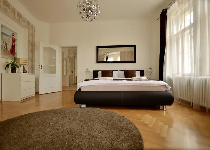 Beautiful In Apartment *