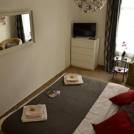 Beautiful In Apartman Prága