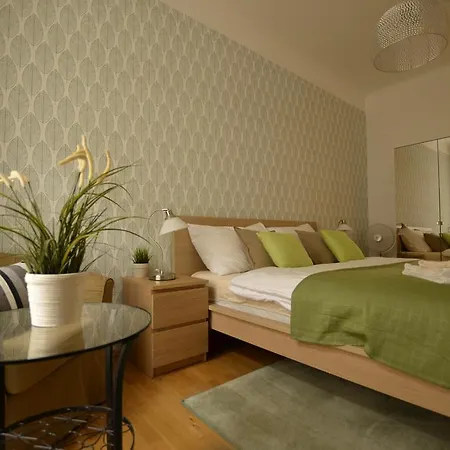 Apartment Beautiful In Prague